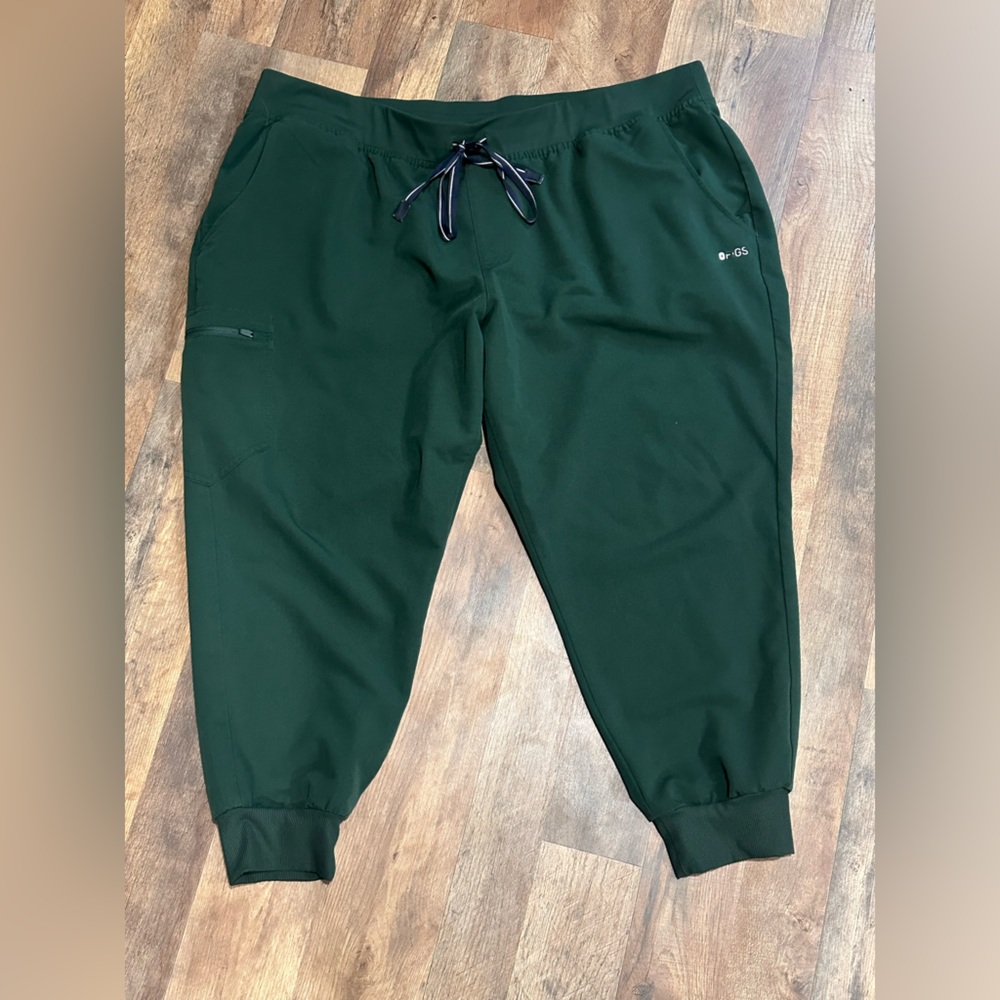 Figs scrubs dark green joggers